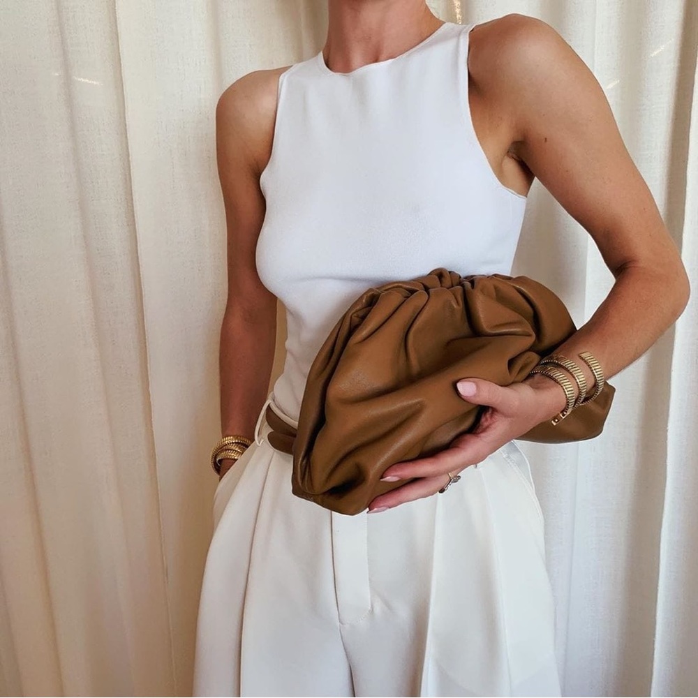 NEW Authentic Bottega Veneta Pouch, Tan Smooth Leather
